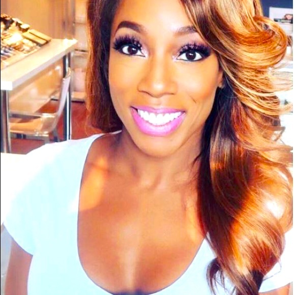 Meet your Posher, Lisa - Picture 1 of 1